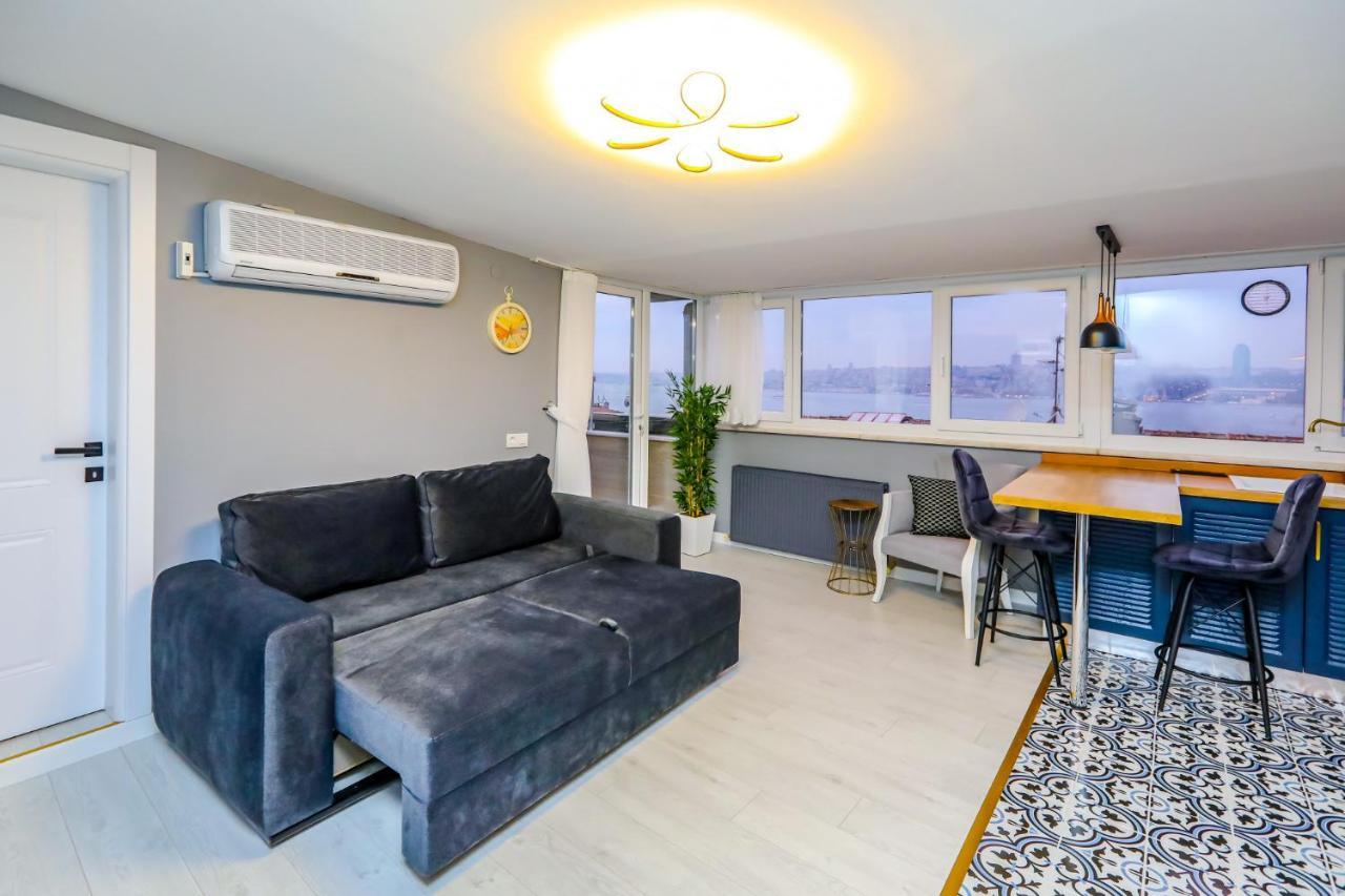 Vibrant Flat 500 M To Uskudar Ferry Station Appartement *